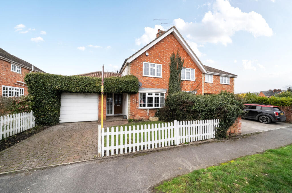 Main image of property: Grasmere Road, Lightwater, Surrey, GU18