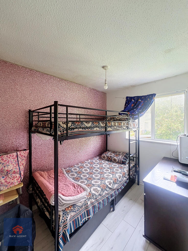 House in Liverpool, Kirkdale - More