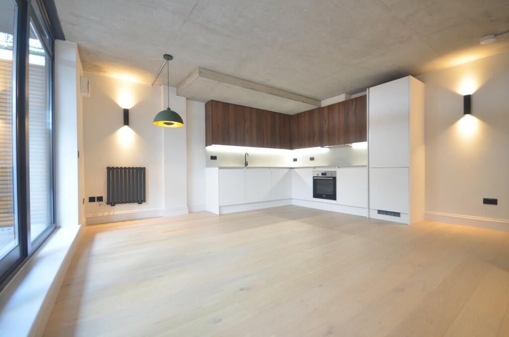 Apartment in London - View 2