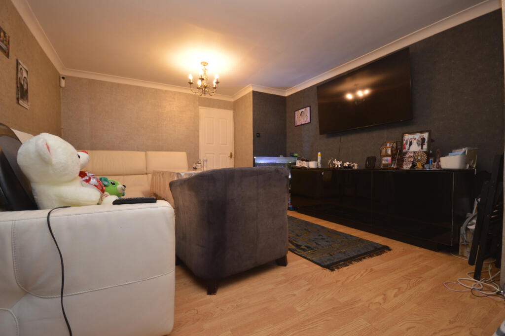 House in Ilford - View 5
