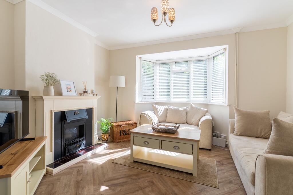 House in Dartford - View 2