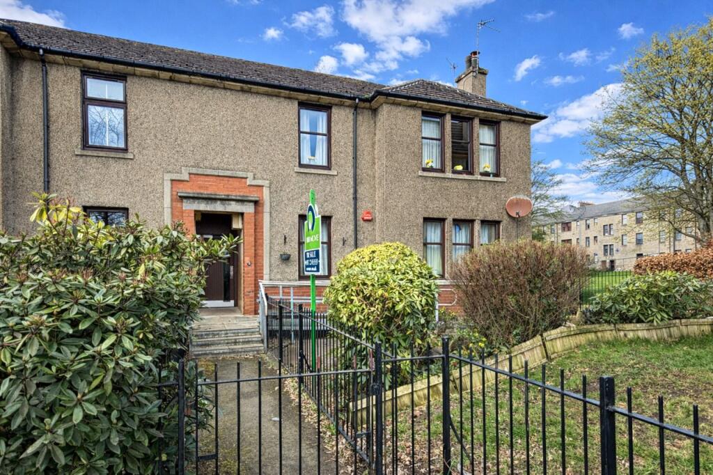 Main image of property: Fleming Gardens North, Dundee, Angus, DD3