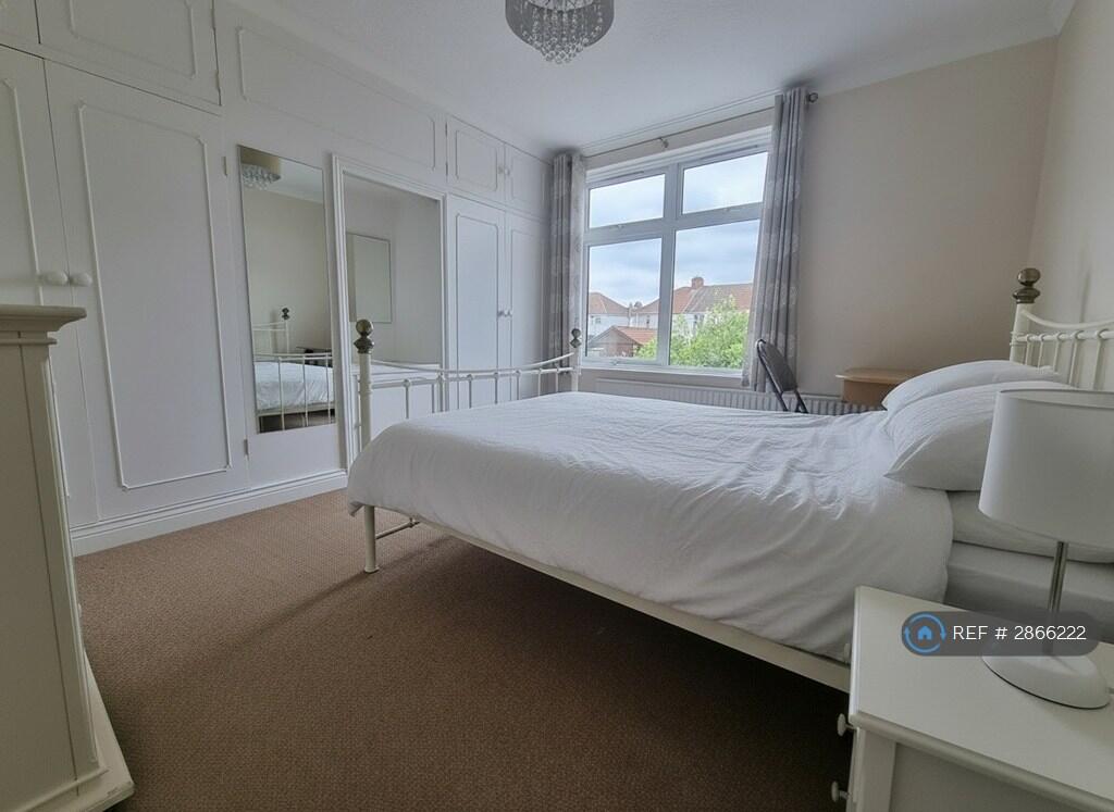 5 bedroom terraced house for rent