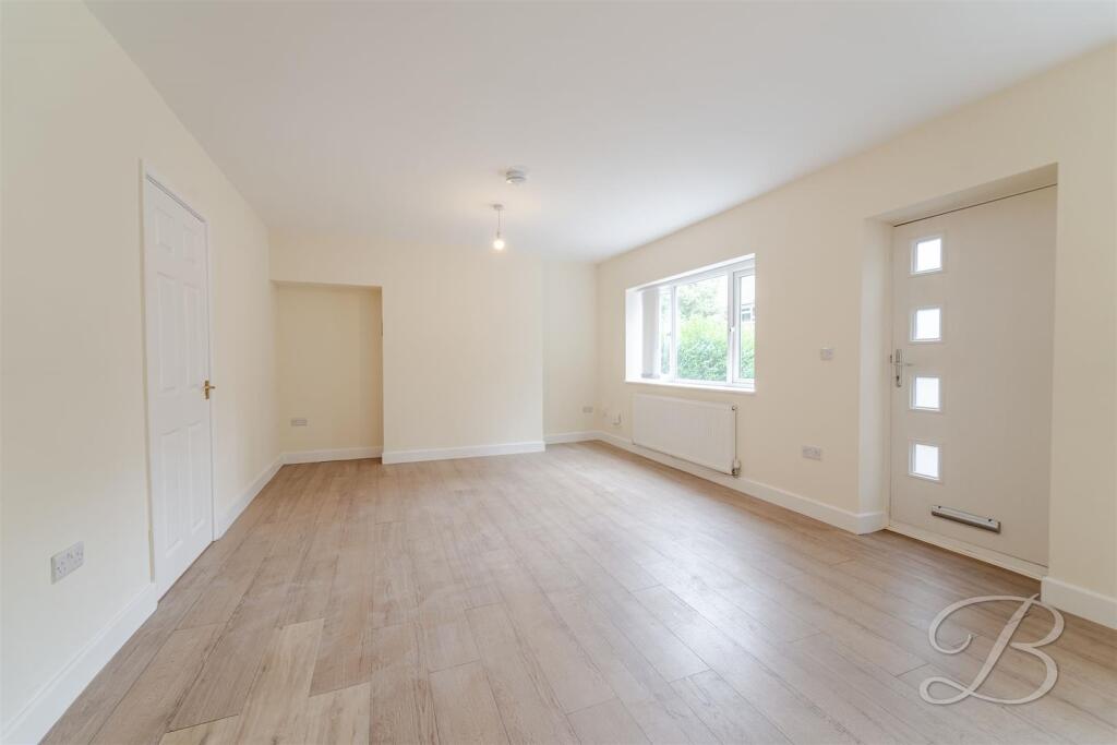 House in Nottingham - View 3