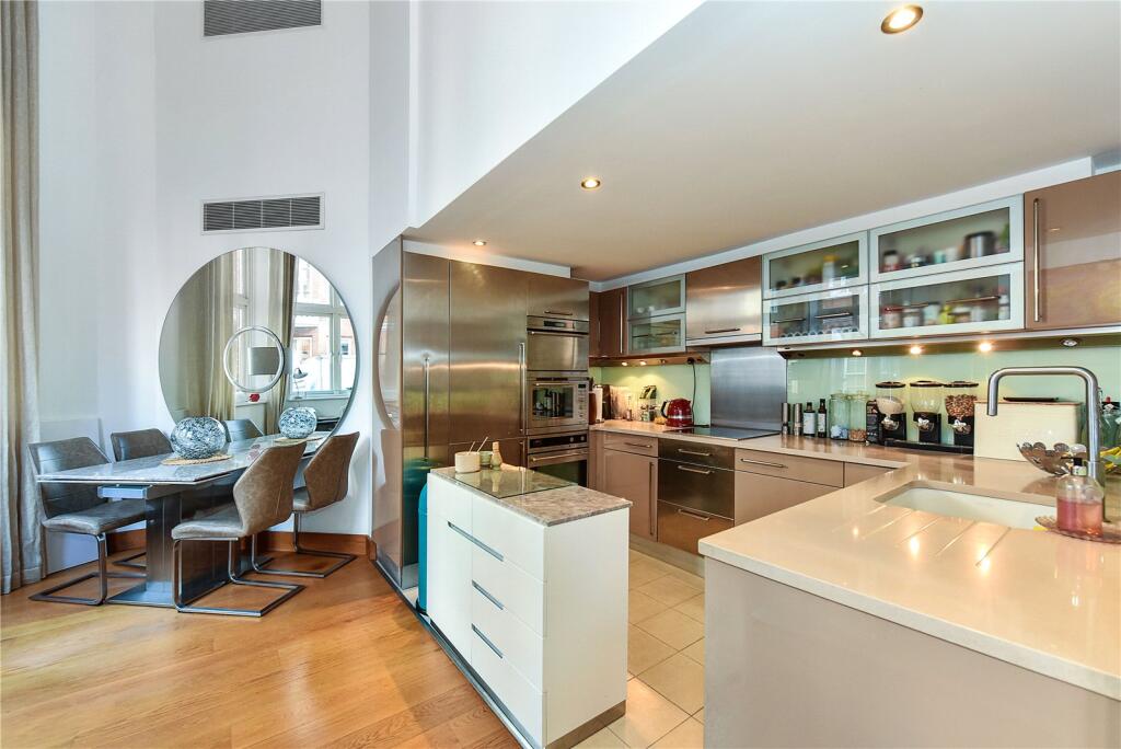 3 bedroom duplex for rent