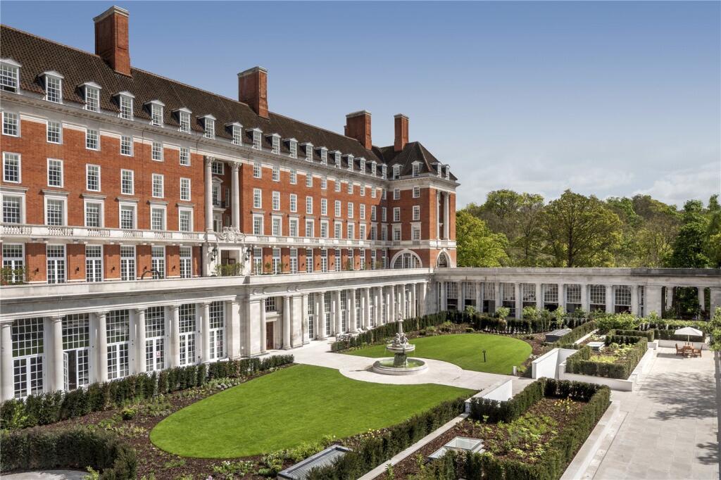 Main image of property: Star & Garter House,
Richmond Hill, TW10