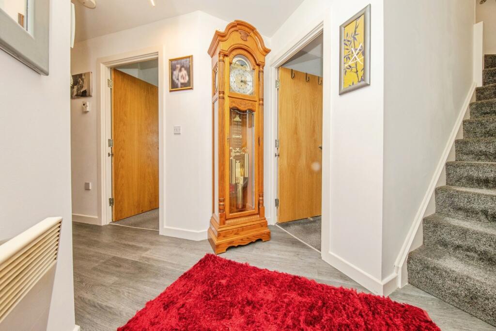 Apartment in Ipswich, Ravenswood - View 3