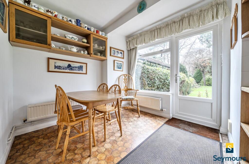 House in Guildford, Surrey - View 5