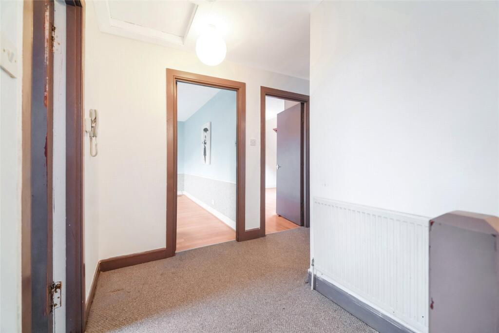 Apartment in Paisley - View 5