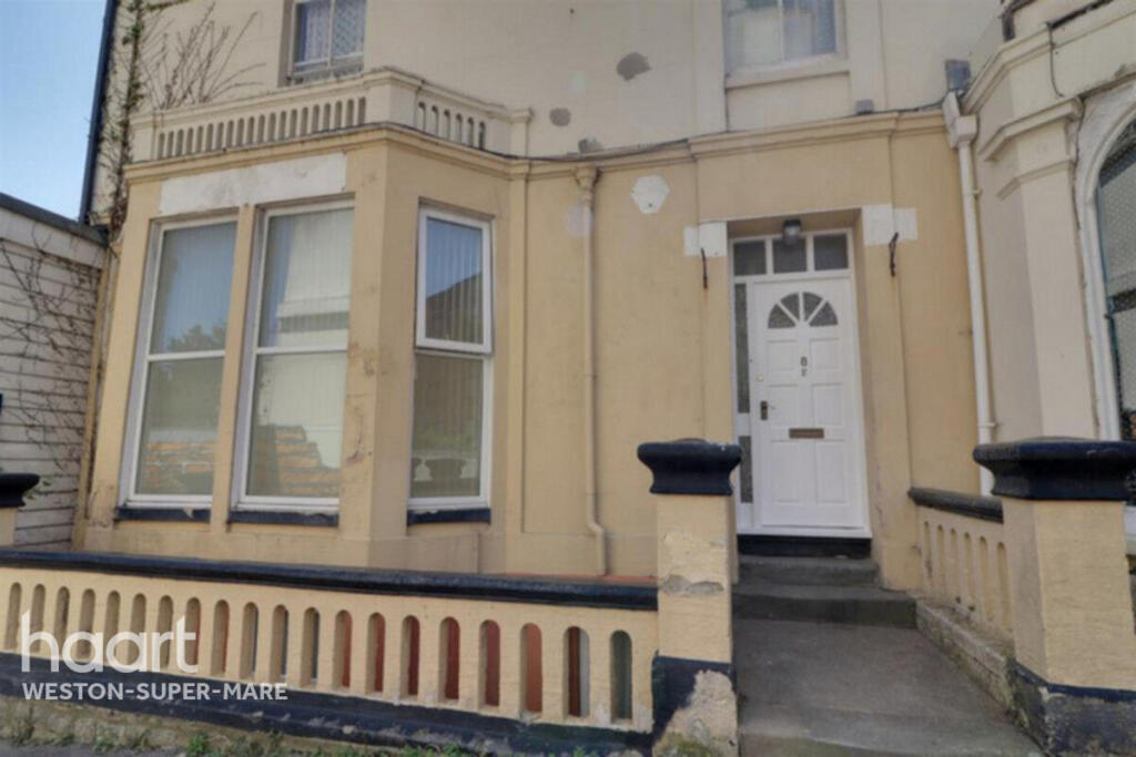 Apartment in Weston-super-Mare, North Somerset - View 5