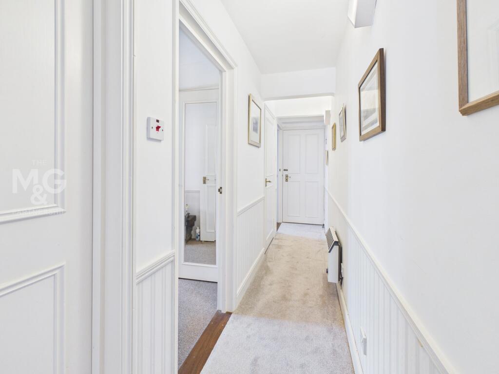 Apartment in West Suffolk, Howard Estate, Bury St Edmunds - View 5