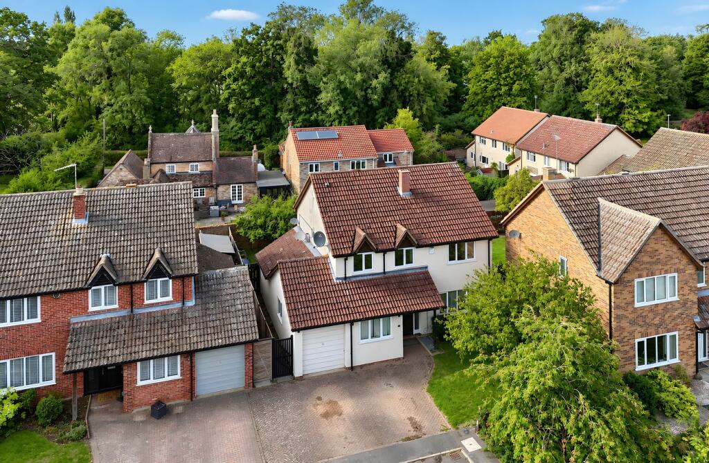 House in Huntingdonshire, Kimbolton - View 3