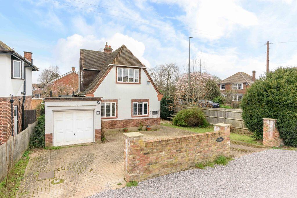 Main image of property: Moorhayes Drive, Laleham 