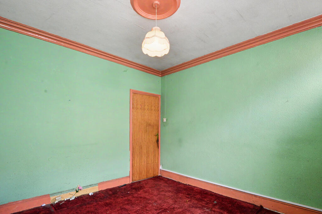 House in Nottingham - View 5