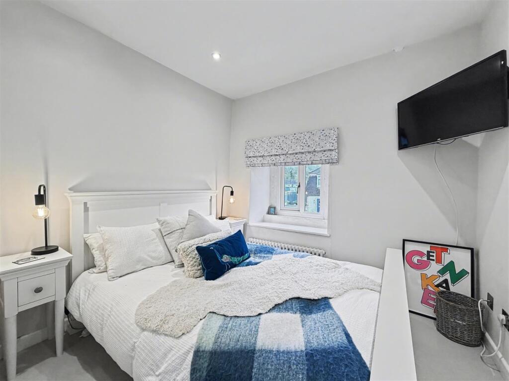 Additional image 18 of Little London, Oakhill