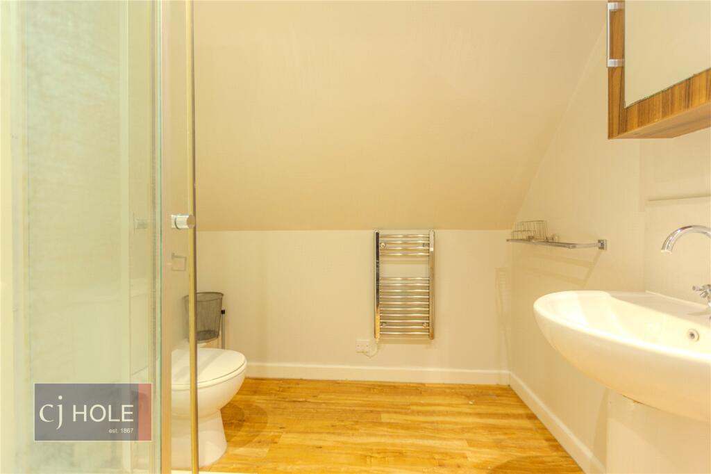 6 bedroom apartment for rent