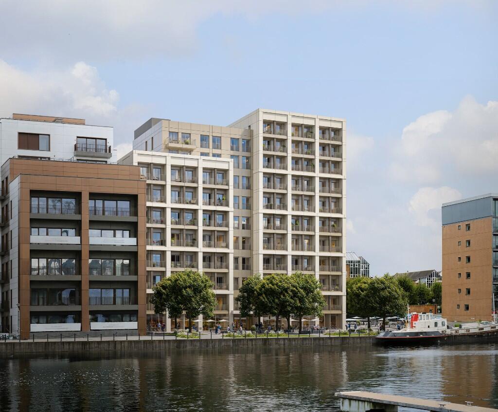 Main image of property: Selsdon Way, London, E14