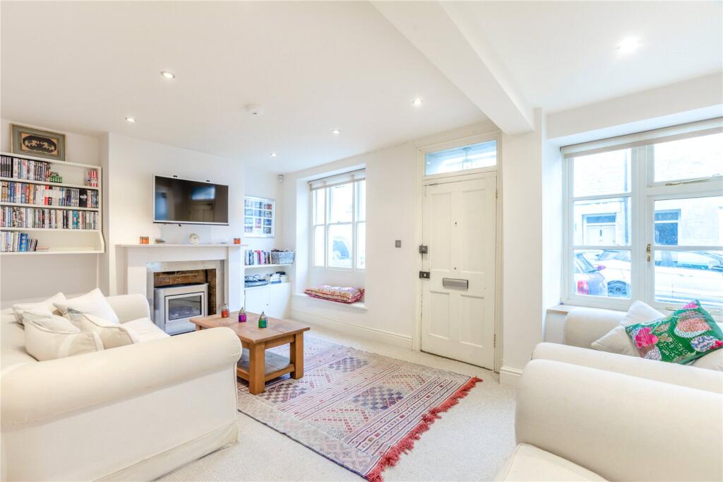 Chester Street, Cirencester, Gloucestershire, GL7 photo 2