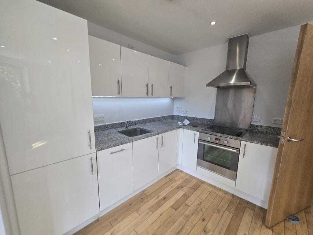 Apartment in London - View 4
