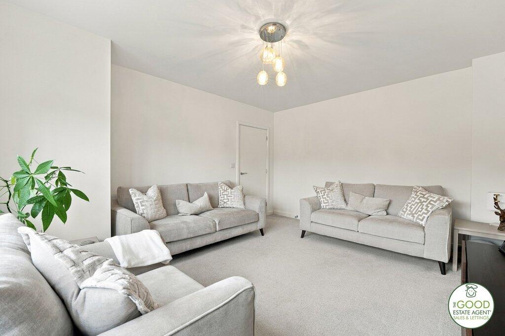 House in Stockport - View 3