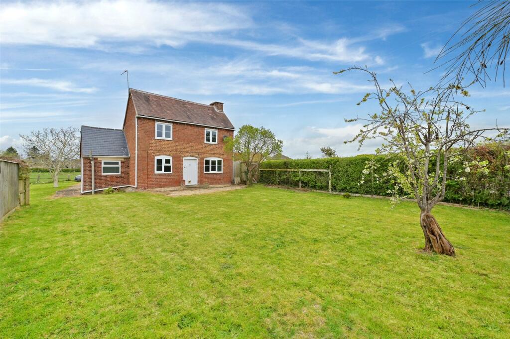 Main image of property: High Street, Upton St. Leonards, Gloucester, Gloucestershire, GL4