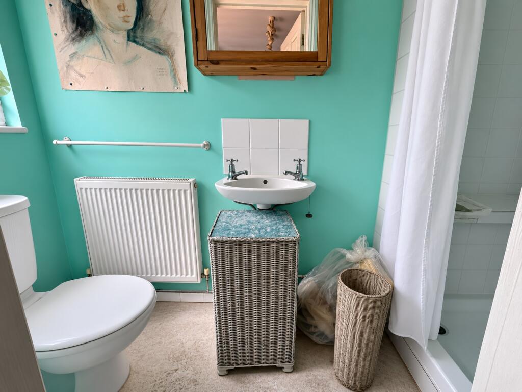 House in Portsmouth - More