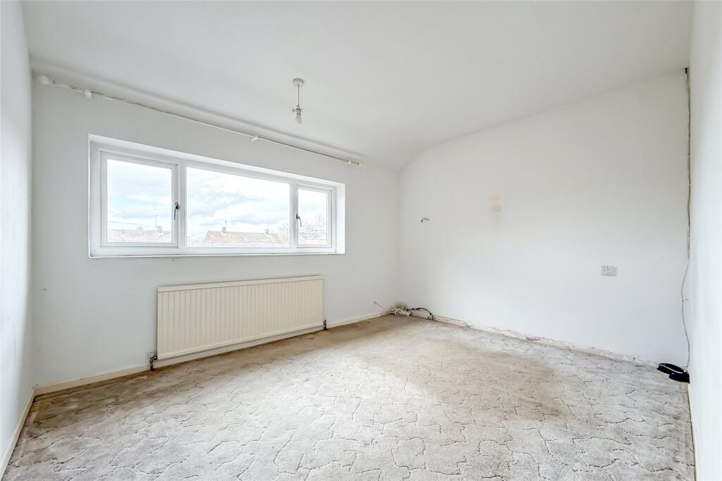 Additional image 10 of St. Vincent Drive, St. Albans, Hertfordshire, AL1