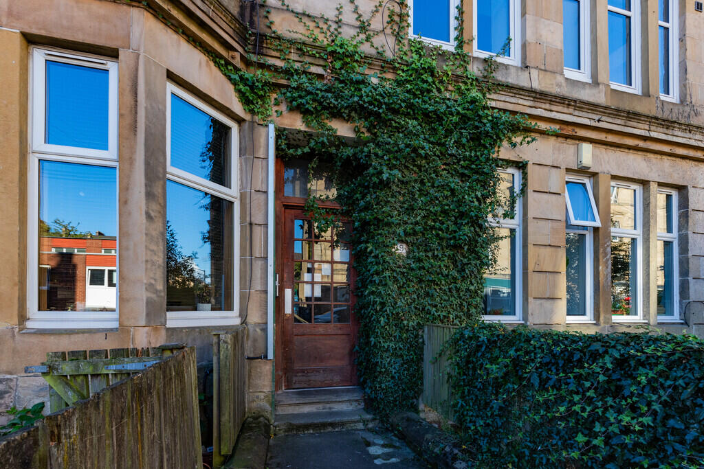 Apartment in Glasgow - View 2