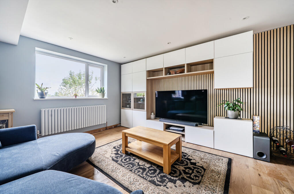 Doles Lane, Wokingham, Berkshire, RG41 - View 3