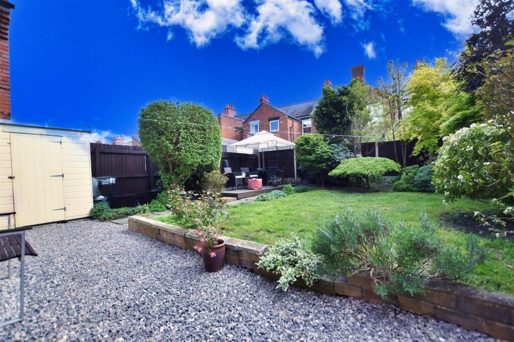 House in Wrexham, Hightown, Offa - View 2