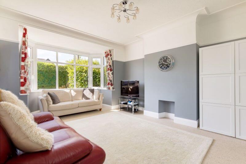 Parrys Lane | Stoke Bishop photo 4