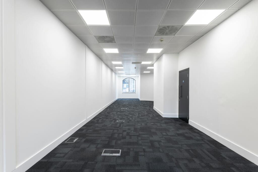 4 City Road Ground Floor Open plan office.jpg