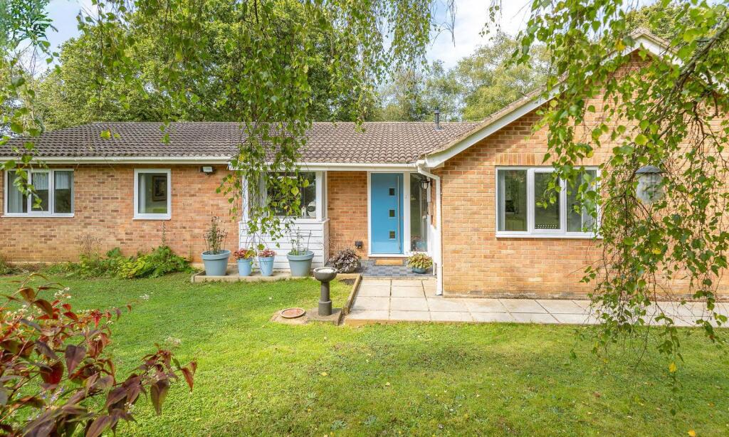 4-bed bungalow on Alverstone Garden Village, £550,000