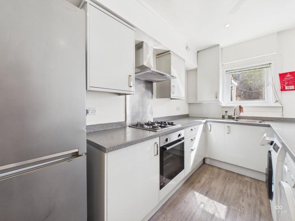 House in Brighton - View 5