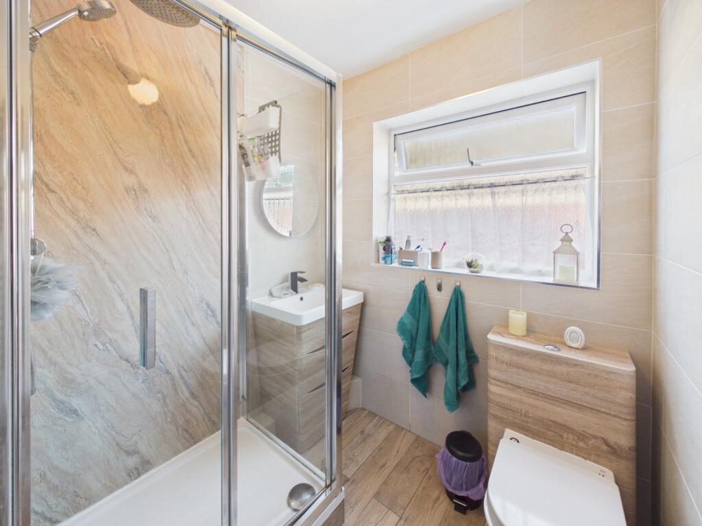 House in Worcester - View 4