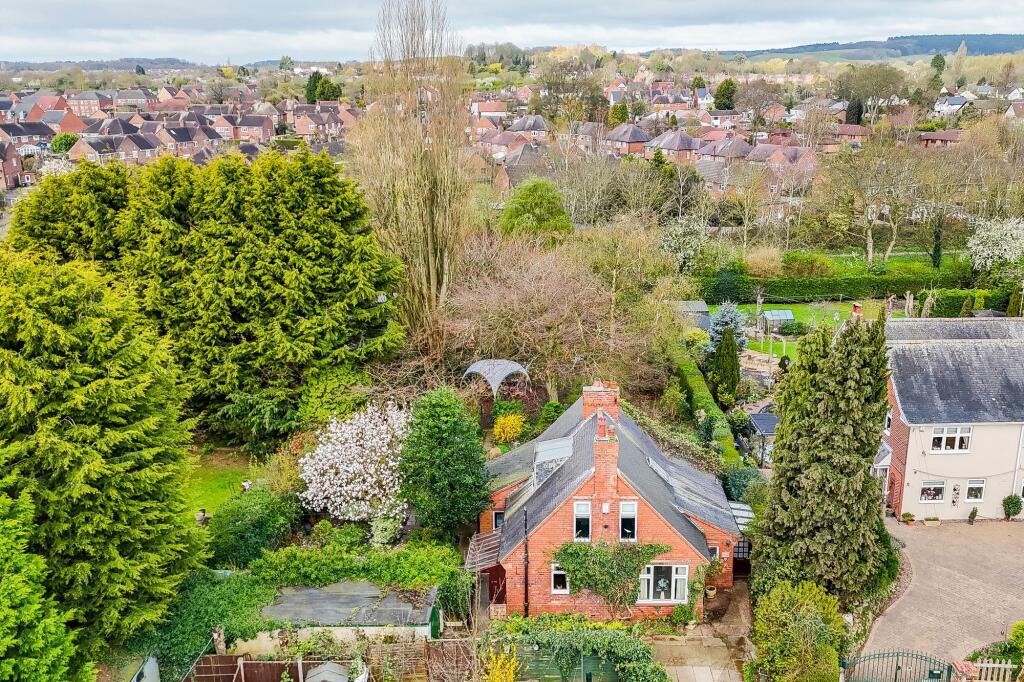 Main image of property: Sandy Lane, Hucknall, NG15
