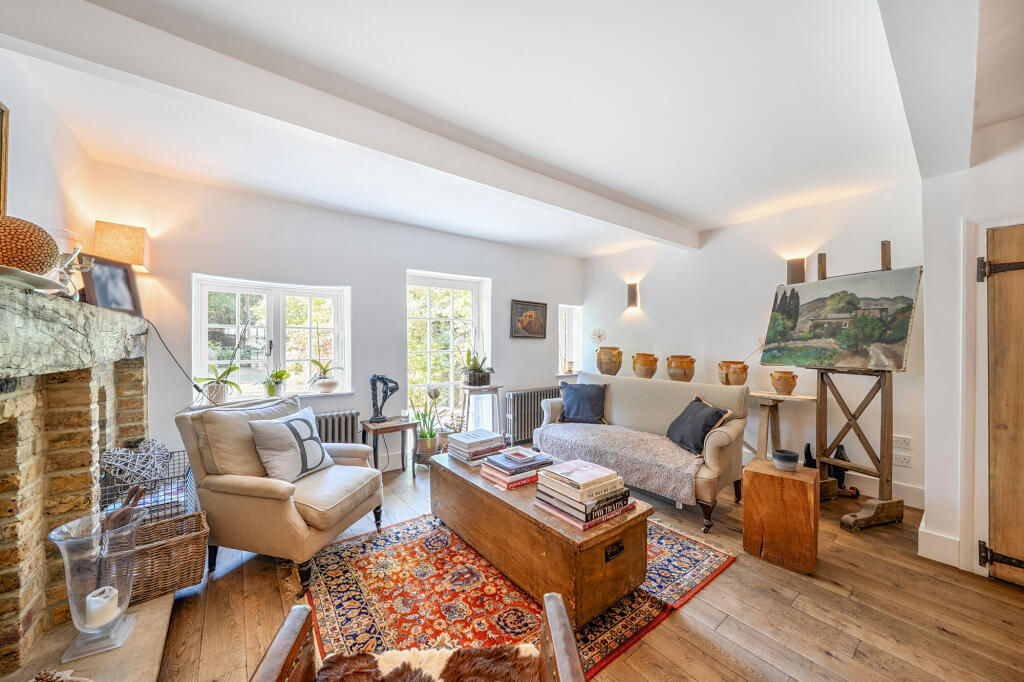 House in Watford - View 5