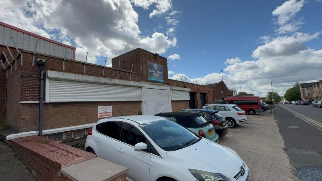 Main image of property: West Bromwich, 26 Lyng Lane, B70 7RP