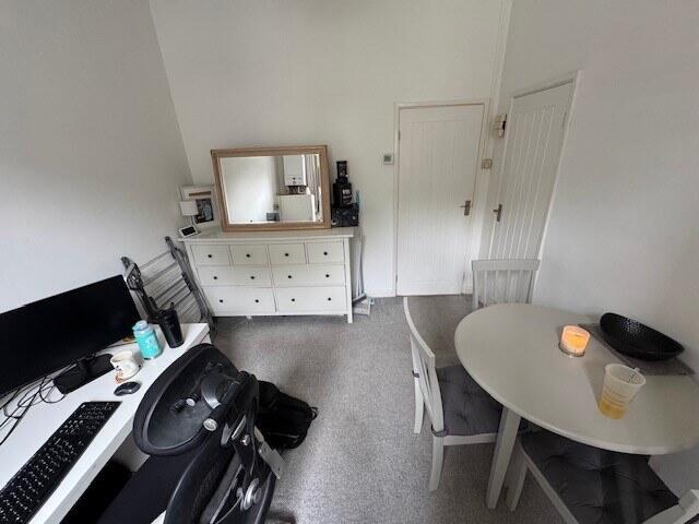 House in Tameside, Fairfield - View 4