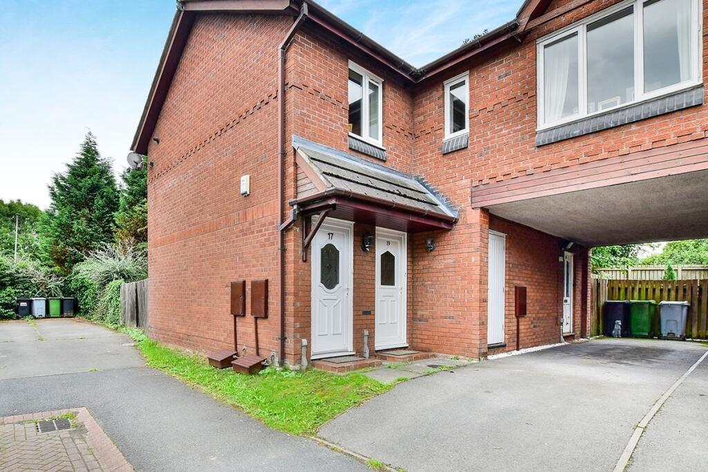 Main image of property: Burnside Close, Wilmslow, Cheshire, SK9