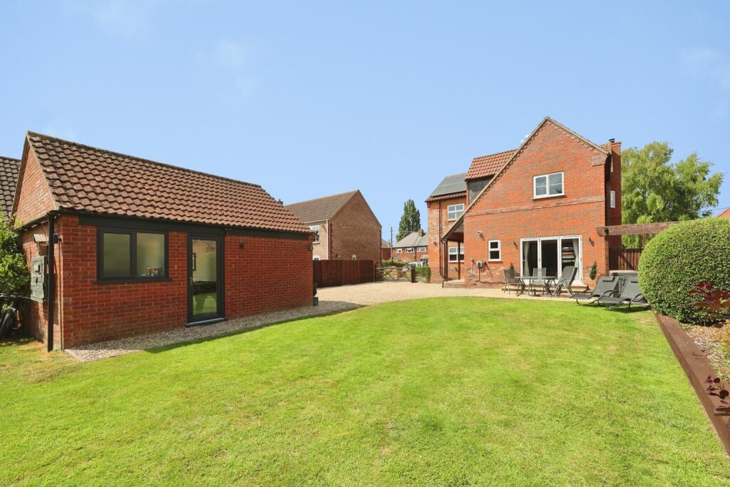 Fen Lane, Dunston, Lincoln, Lincolnshire, LN4 2HB - View 4