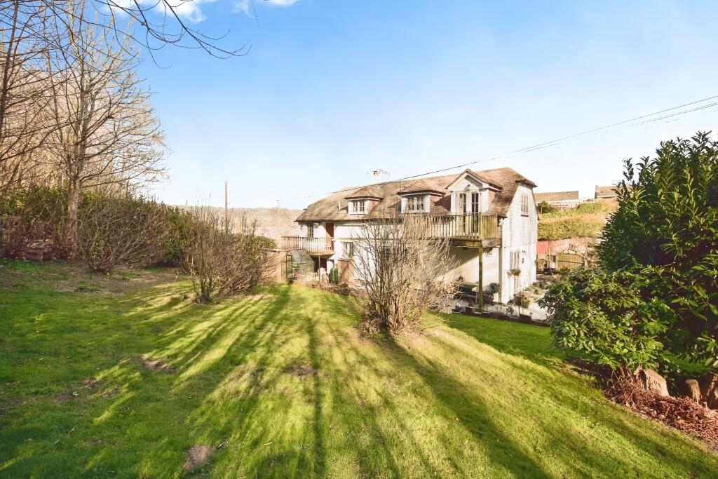Main image of property: Erith Close, Maidstone, ME14