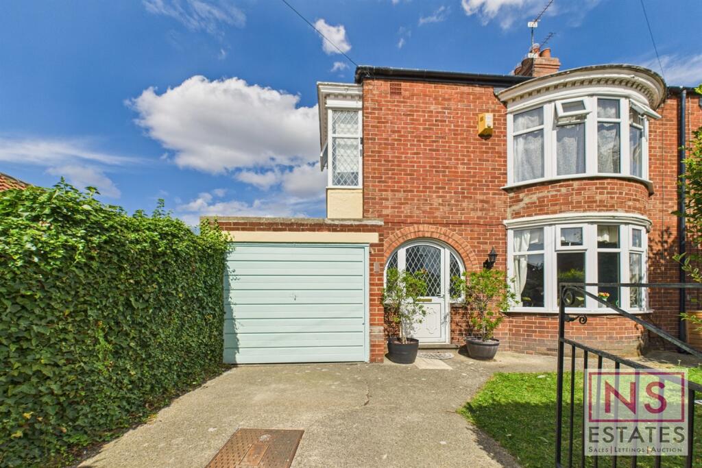 Main image of property: Melrose Avenue, Linthorpe, Middlesbrough, TS5