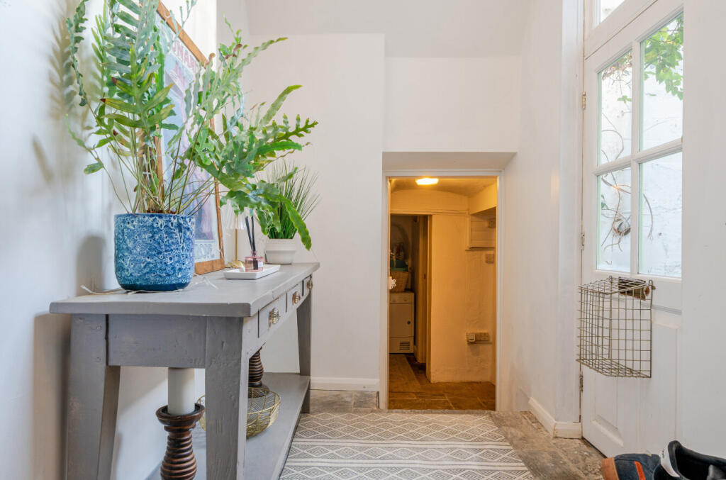 Additional image 2 of Henrietta Street, Bath, Somerset, BA2