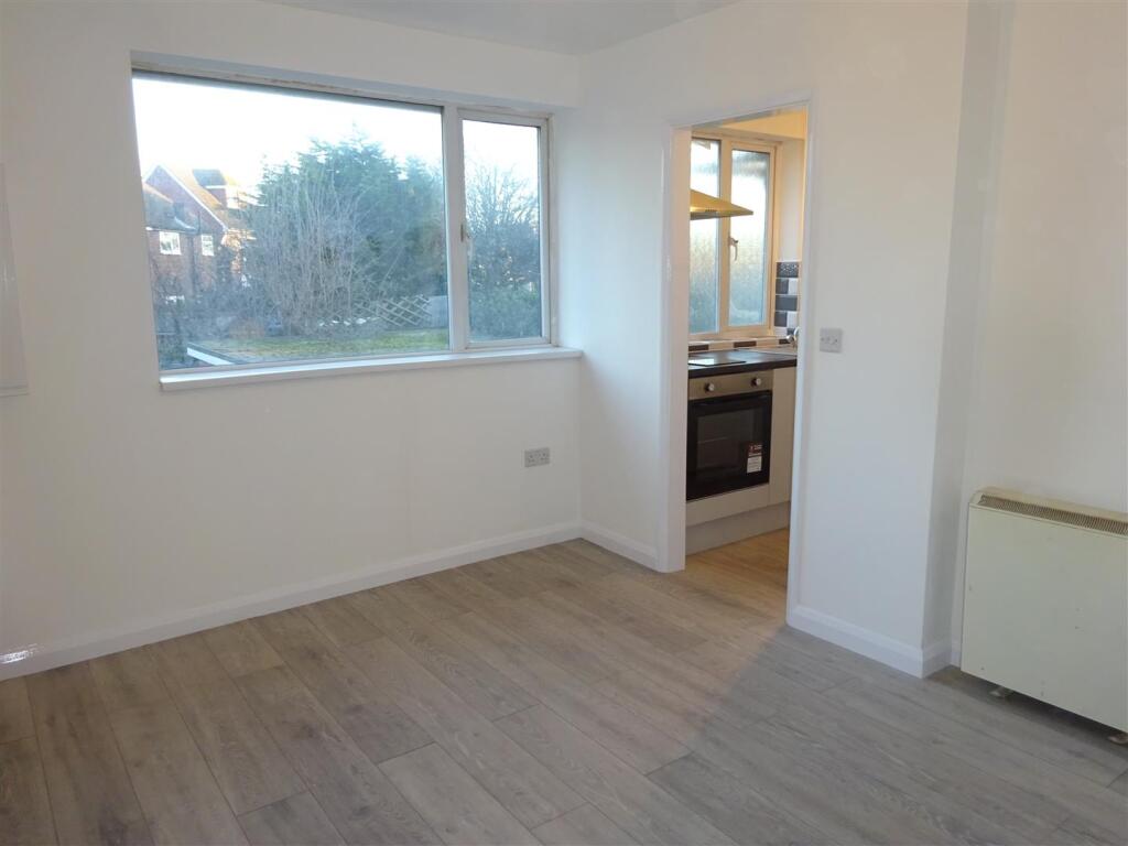 Main image of property: High Street, Strood