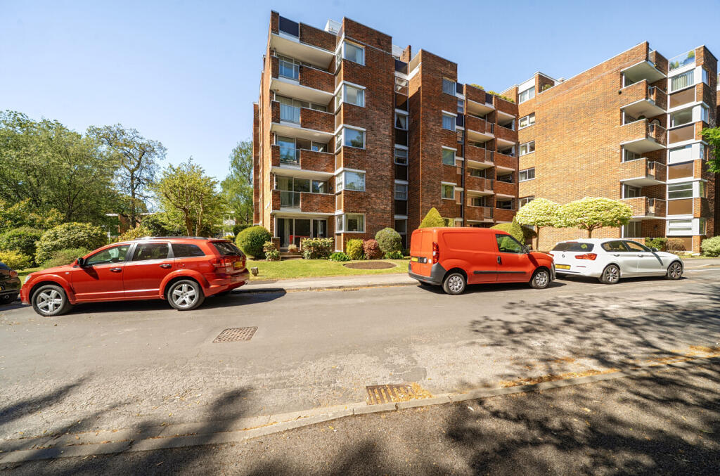 Main image of property: Talbot Close, Bassett, Southampton, Hampshire, SO16