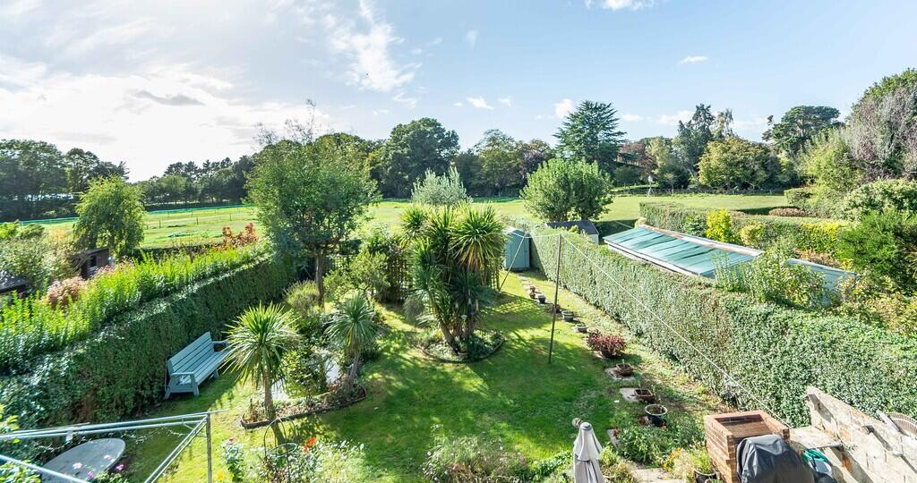 Dukes Road, Fontwell photo 2