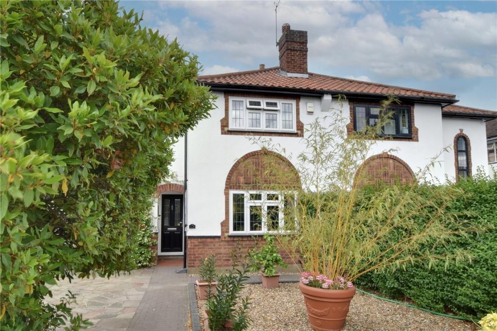 Main image of property: Kidbrooke Park Road, London, SE3