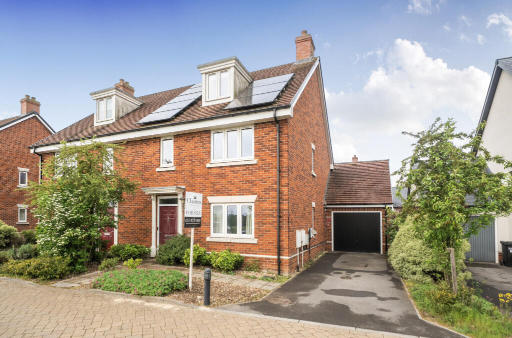 Main image of property: Kenworthy Way, Eastleigh, Hampshire, SO50