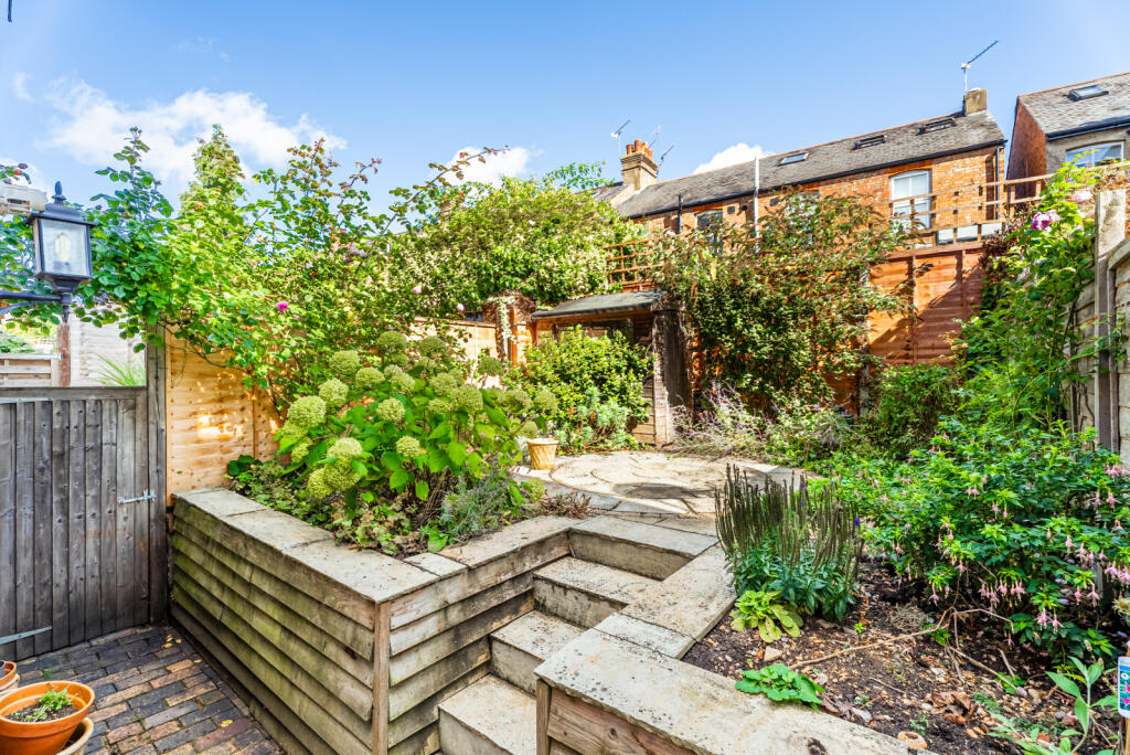 House in St Albans - View 5
